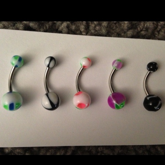 Belly rings each belly ring 4$, bundle for 15$ - Picture 2 of 2