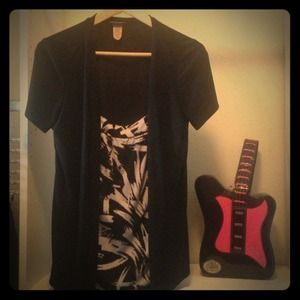 ⭐SOLD⭐ Overlay top