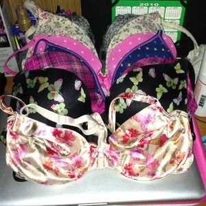 ⛔Trade w/pinkbubbles⛔