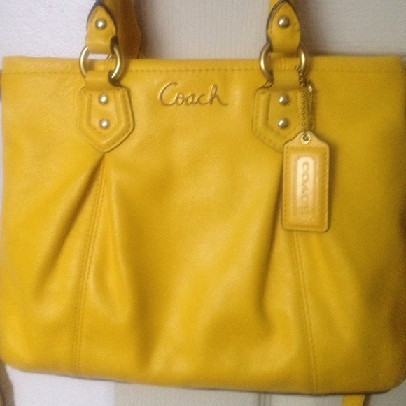 SOLD- Coach crossbody