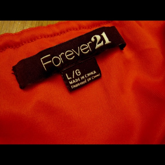 Red curved beading bodycon dress - Picture 4 of 4