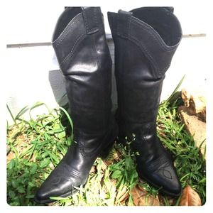 Black leather boots!! OFFERS welcomed