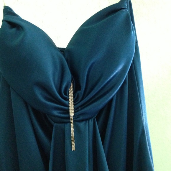 Dance dress - Picture 2 of 3