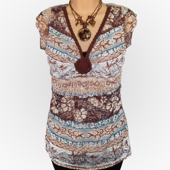 🚫sold🚫#105 Cute Brown/Teal Top Size Small
