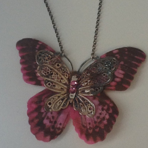 Necklace - Picture 1 of 1