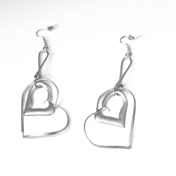 Earrings - Picture 1 of 1