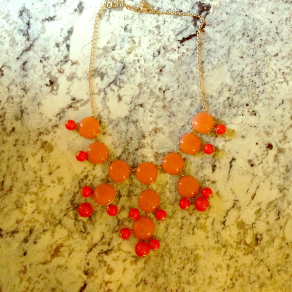 ❌SOLD❌ Orange/coral bubble necklace
