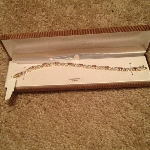 🎀TRADED🎀Genuine Amethyst/Diamond accent bracelet