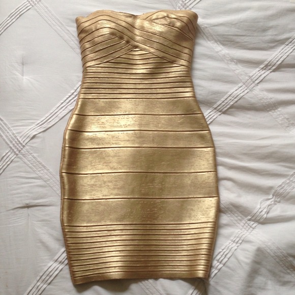 Sexy Metalic Strapless!!!