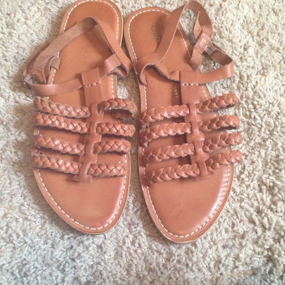 Gap cognac tan sandals, sz 9, like new