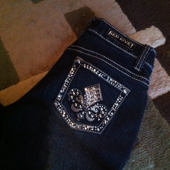 Super cute red rivet jeans