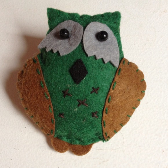Owl barrette