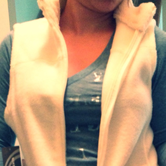 NEW WITH TAGS fleece vest