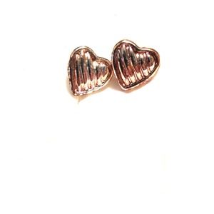 Heart studs