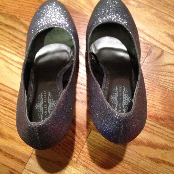 Sold - Picture 4 of 4