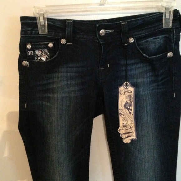 Missme  (dark blue)