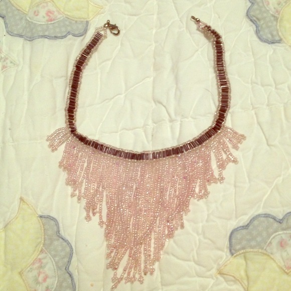 Drop- choker necklace