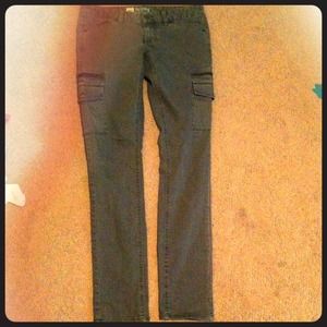 Olive skinny jeans with cargo pockets