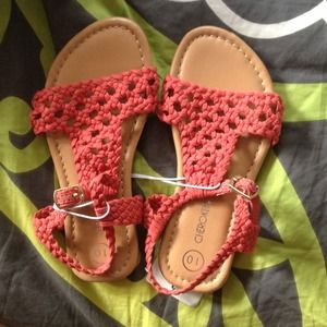 NWT little girls sandals and flip flop bundle