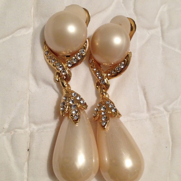 Vintage clip on earrings!