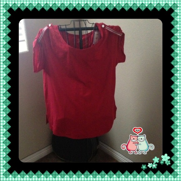 🌞⚡️ 💲SALE⤵️Red t-shirt Lane Bryant 22/24