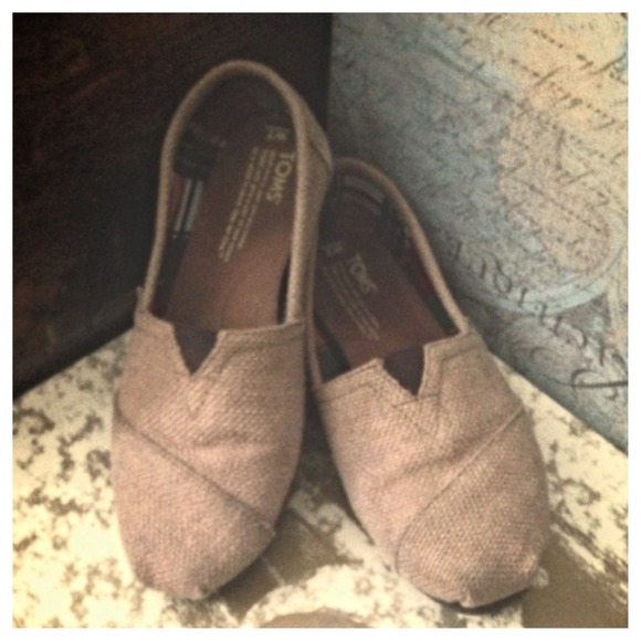 TOMS