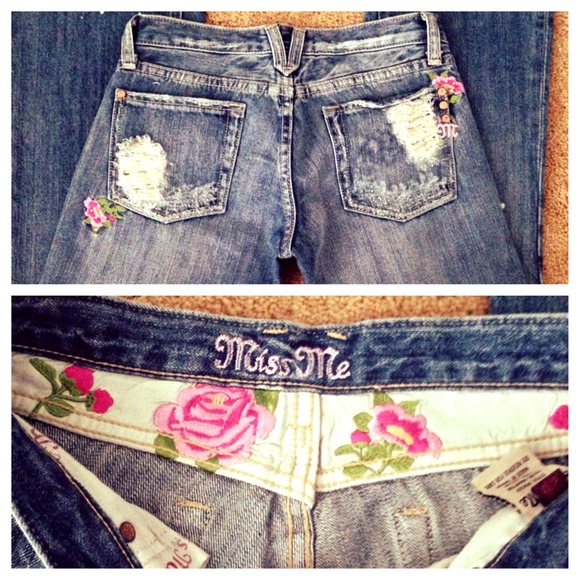 🚫🚫🚫🚫🚫⭐REDUCED⭐Miss Me Jeans