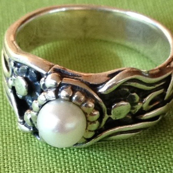 🌺sold/bundled🌺Real Pearl and Silver Ring❤ - Picture 4 of 4