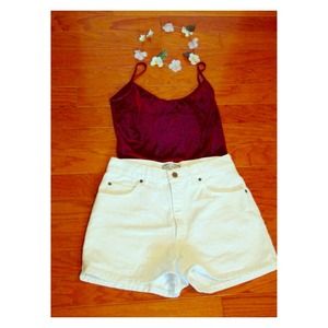 Vintage: white high waisted shorts