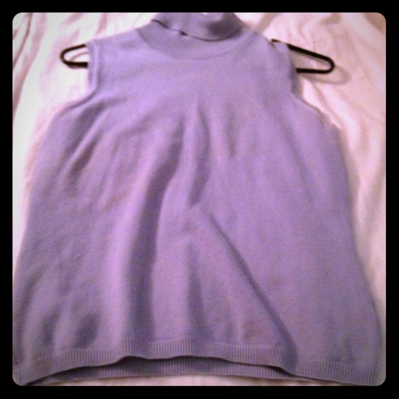 Gap sleeveless sweater