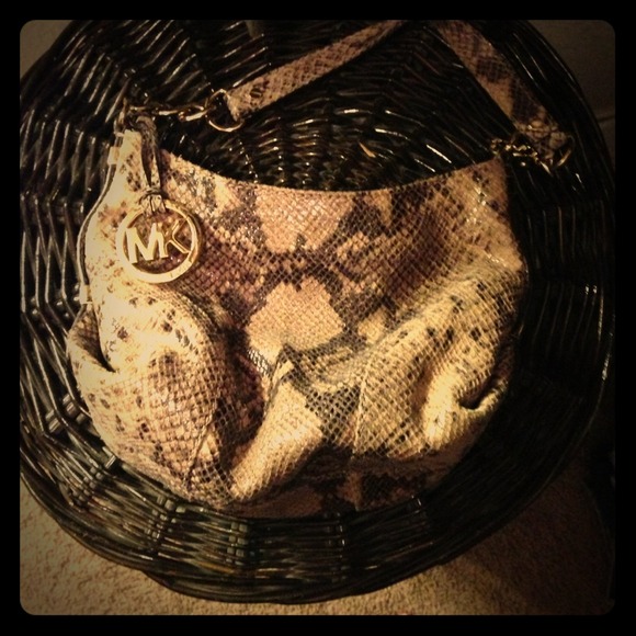 Michael Kors AUTHENTIC Snake Print Purse!