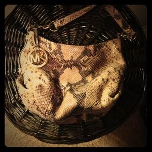 Michael Kors AUTHENTIC Snake Print Purse!