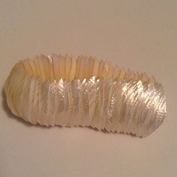Off white bracelet