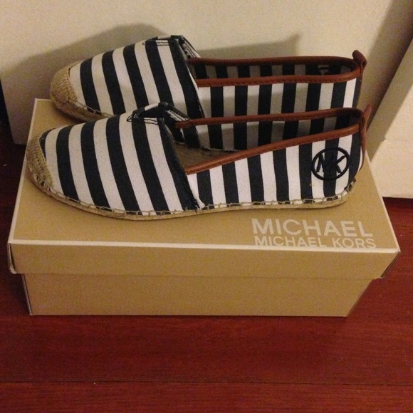 ❗REDUCED --Striped white and Navy Blue Espadrilles