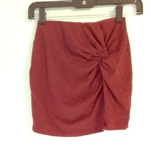 💢💢NOT AVAILABLE💢💢💢 Akira Chicago maroon skirt