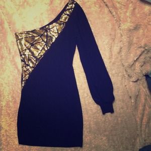 Medium black dress with gold sparkles