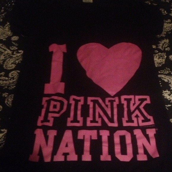 Victoria's Secret Tops - Vs pink v neck tee