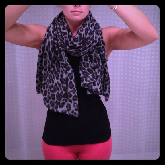 Black and Grey leopard print scarf