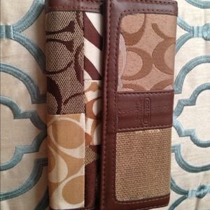 Coach wallet!