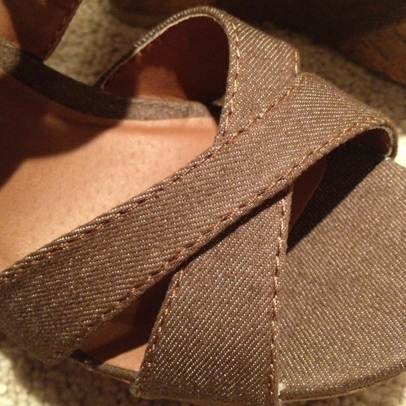 Ankle strap wedge shoes.**Now REDUCED** - Picture 4 of 4