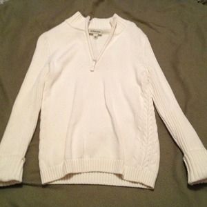 Knit pull over sweater