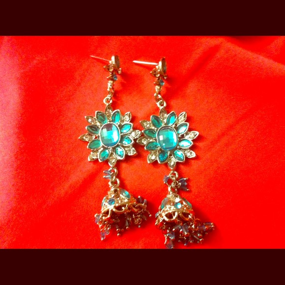 Indian style light blue ear rings - Picture 1 of 1