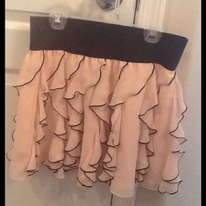 ⛔SOLD⛔ ❤Pink/Peachy Ruffle Skirt❤