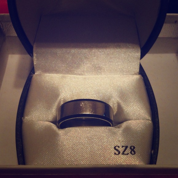 Male promise ring