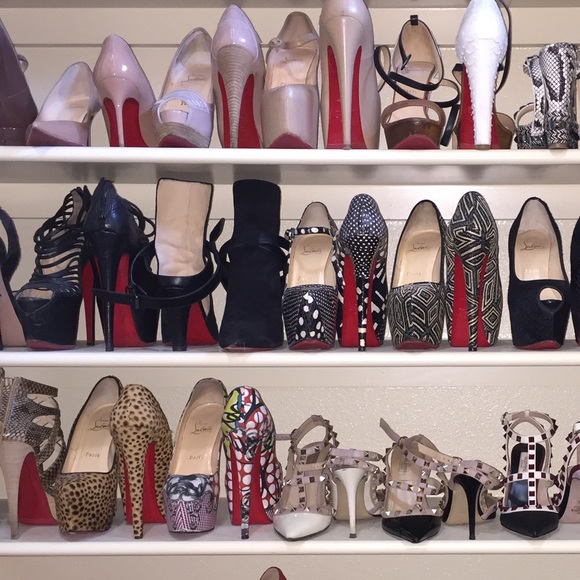HUGE SHOE CLEAN OUT!💗👠 - Picture 2 of 4