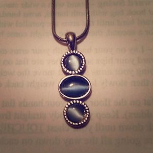🌟 REDUCED Lia Sophia Blue Pendant Necklace