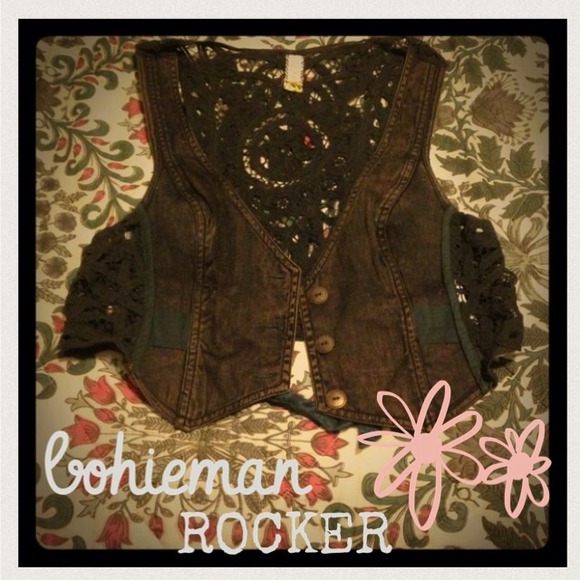 ⛔⛔SOLD⛔⛔ Free People Lace Vest
