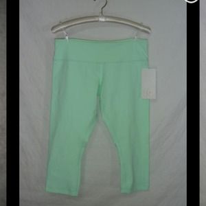 Lulu lemon wunder unders &blue  tank