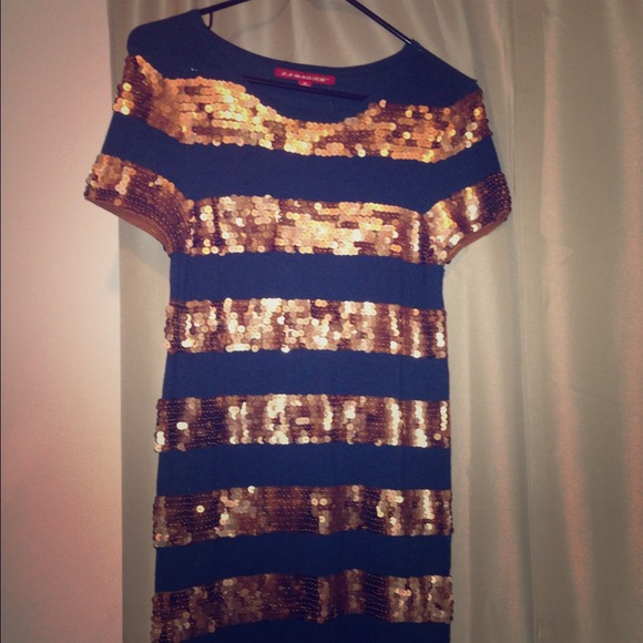 Dress - Picture 1 of 1