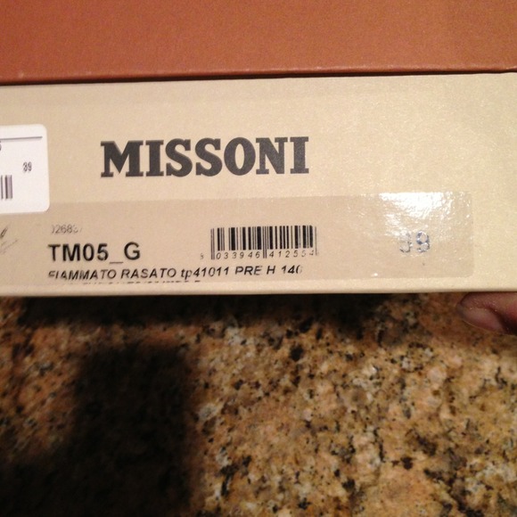 Missoni criss cross Slingback pumps 🎀HP 3/15🎀 - Picture 4 of 4